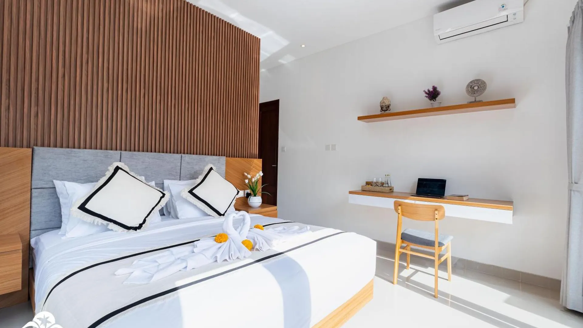 Sunny Villas Bingin By Bukit Vista Pecatu  Pecatu (Bali)